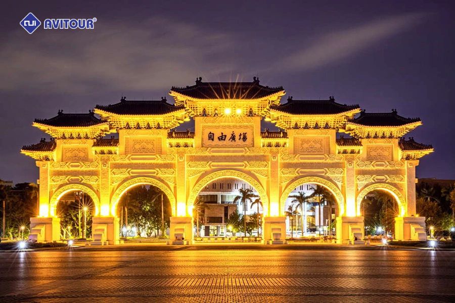 Ghé thăm Đài tưởng niệm Trung Chính: Nơi tôn vinh lịch sử Trung Quốc