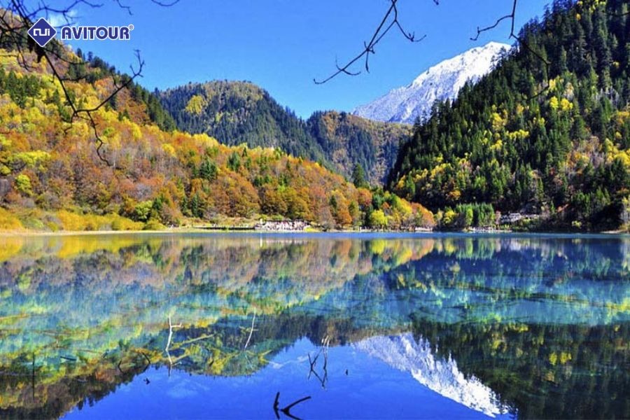 Hồ Ngũ Sắc - Tuyệt tác của tạo hóa