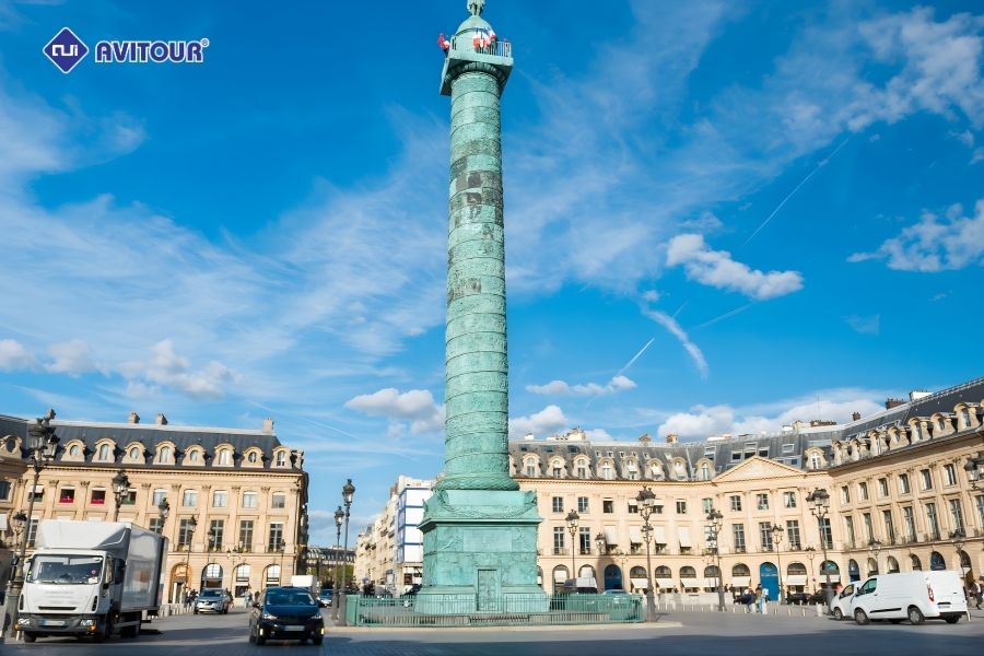 Hòa mình vào không gian lịch sử tại Quảng trường Concorde
