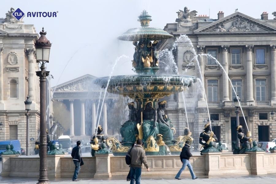 Hòa mình vào không gian lịch sử tại Quảng trường Concorde