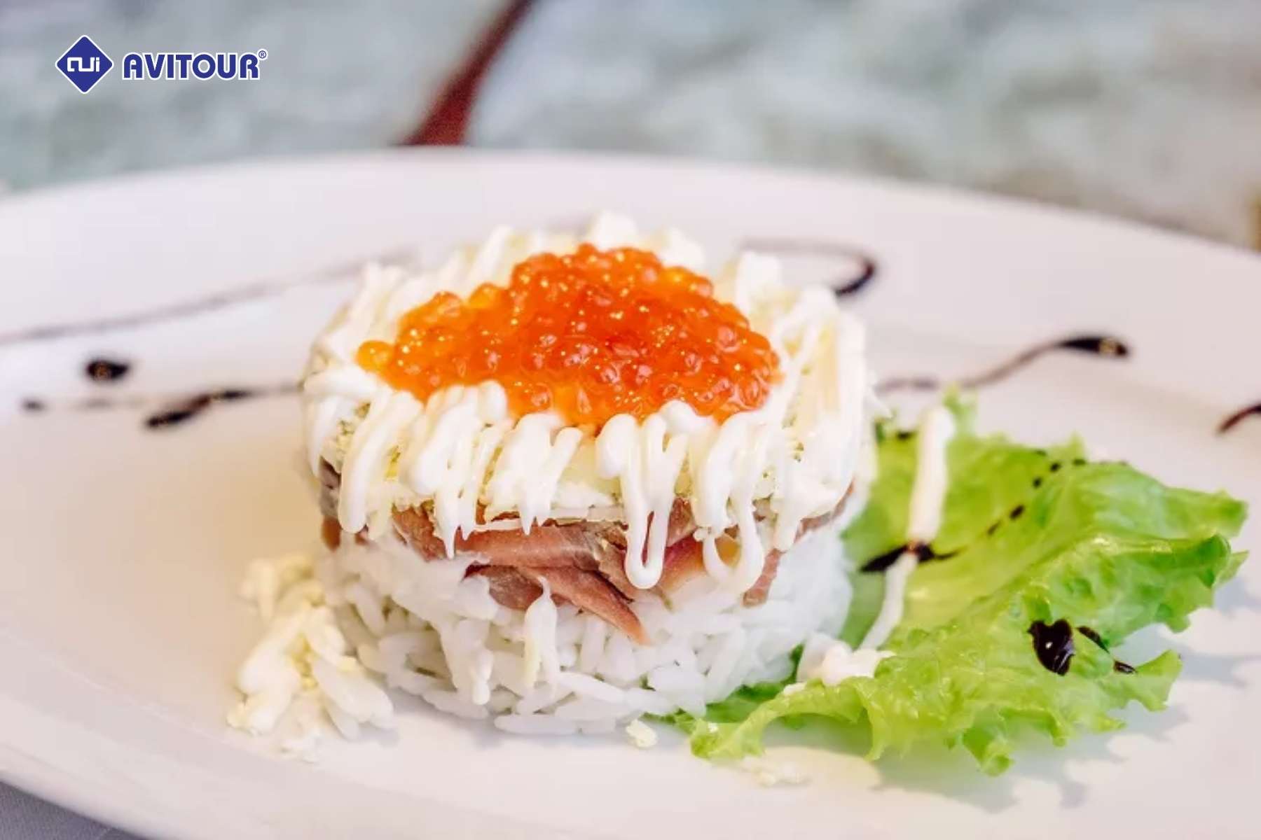 Khám phá ẩm thực nước Nga: 10 món ăn nhất định phải thử một lần trong đời