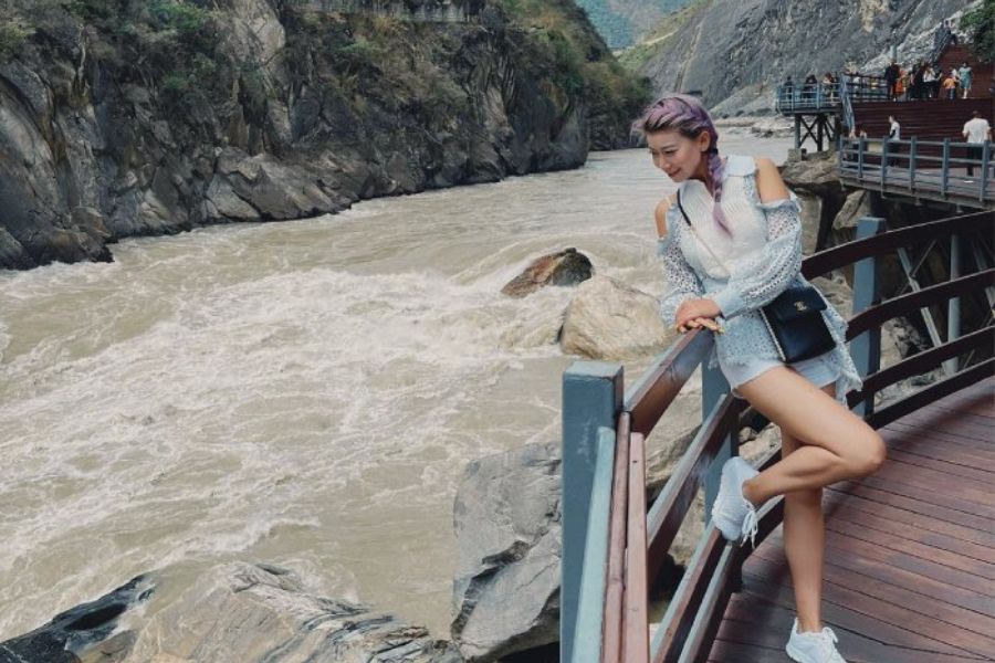 Khám phá Hổ Khiêu Hiệp - Khe Hổ Nhảy nổi tiếng tại Lệ Giang