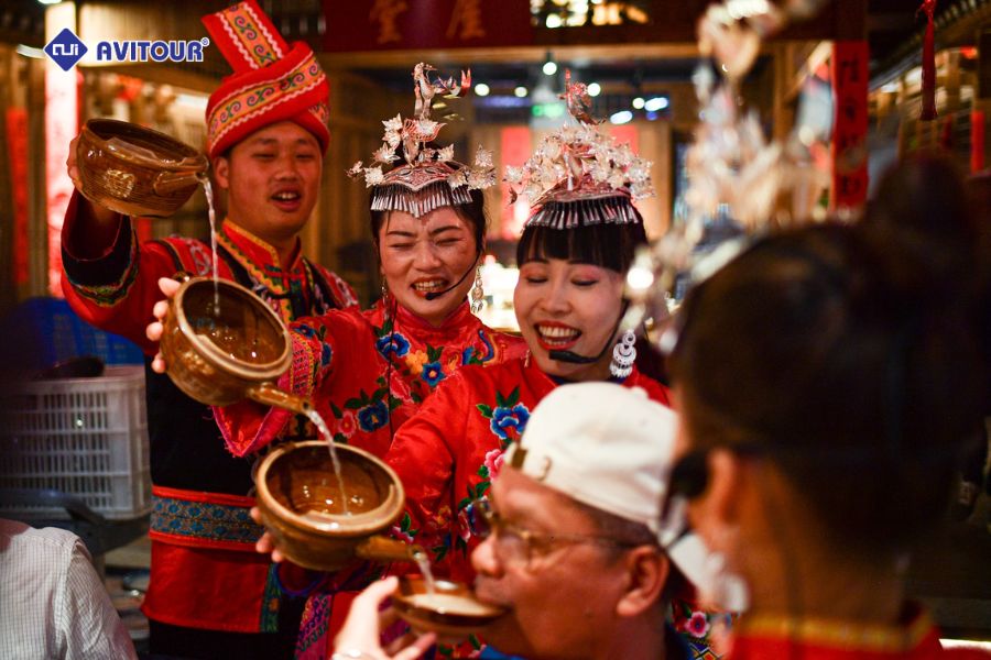 Khám phá vẻ đẹp văn hóa dân tộc Miêu