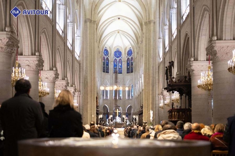 Kiến trúc nhà thờ Đức Bà Paris: Kiệt tác bằng đá bên dòng sông Seine