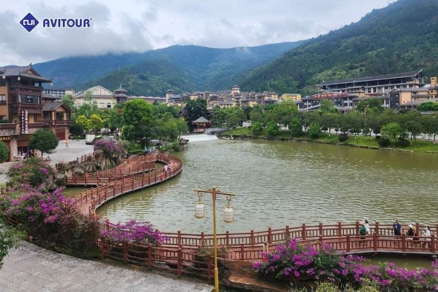 Làng Miêu Tích Thủy: Bản làng đẹp như tranh vẽ tại Quý Châu