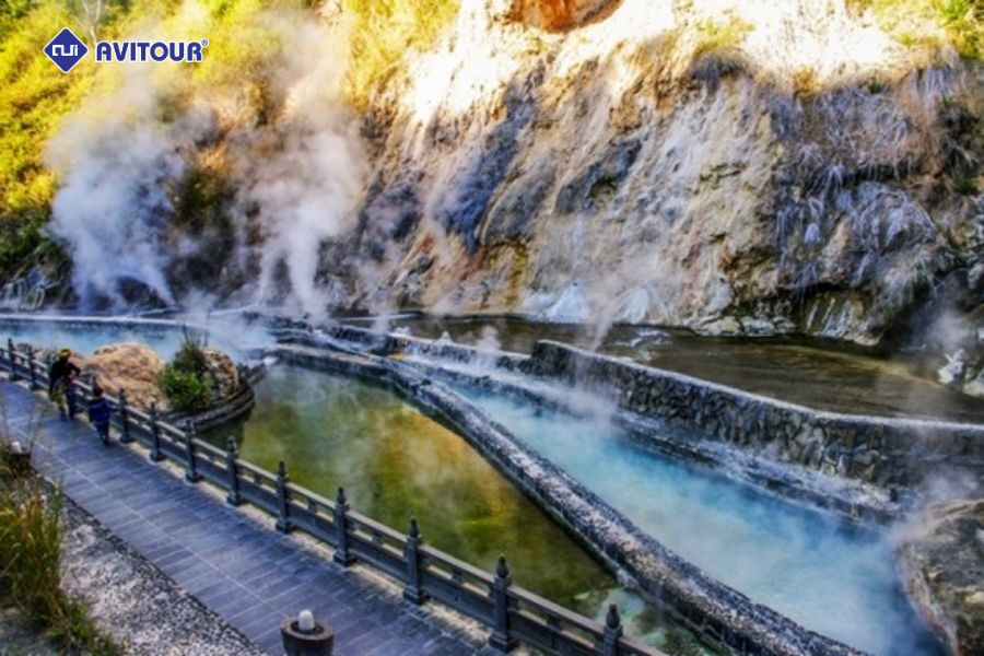 Ngỡ ngàng trước vẻ đẹp của khu du lịch Nhiệt Hải