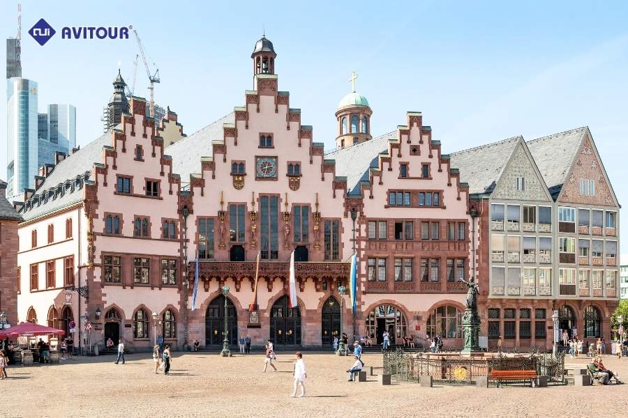 Quảng trường Romerberg - Trái tim cổ kính giữa lòng Frankfurt