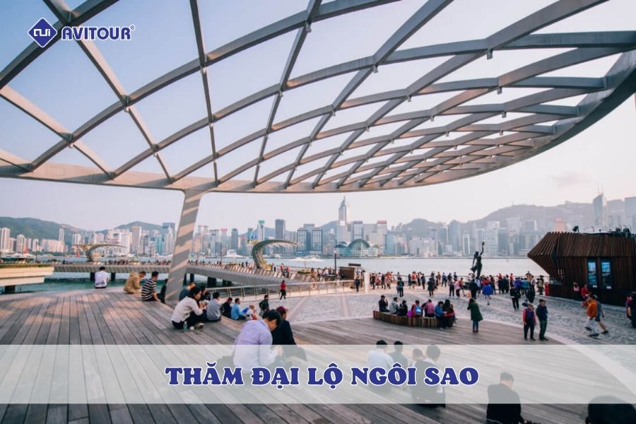 Thăm đại lộ Ngôi sao - Dấu ấn vàng son của ngành điện ảnh Hongkong