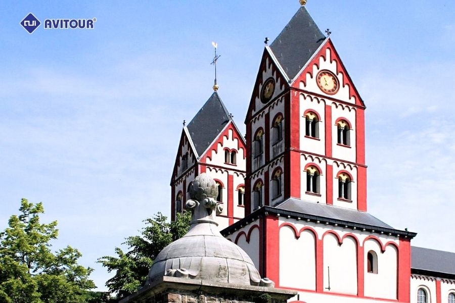 Thánh đường Saint-Barthelemy - Vẻ đẹp vượt thời gian tại Liège