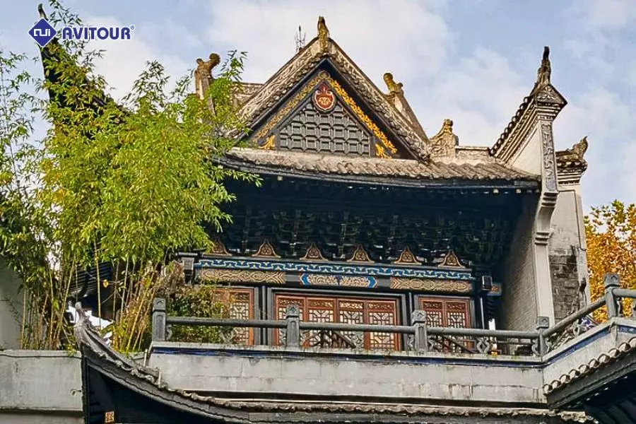 Tháp Vạn Danh - Kiệt tác kiến trúc vượt thời đại Phượng Hoàng Cổ Trấn