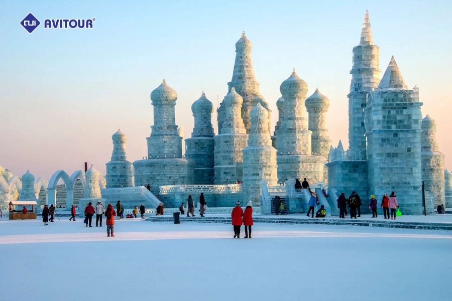 Trang phục du lịch Cáp Nhĩ Tân: Bí quyết lựa chọn phù hợp cho mùa đông lạnh giá