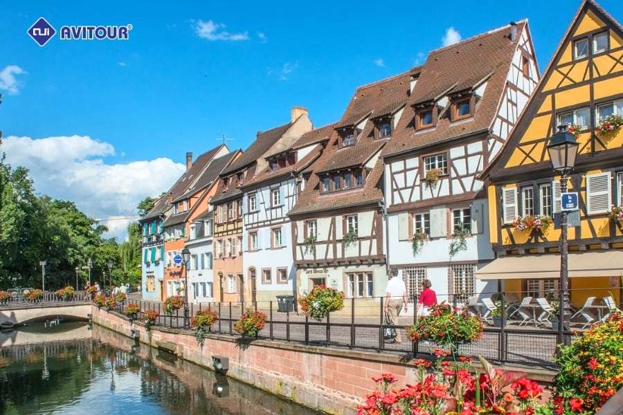 Vẻ đẹp lãng mạn của khu phố La Petite Venice giữa lòng Colmar