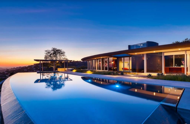 Bản thiết kế chi tiết dựa trên không gian xây dựng bể bơi vô cực