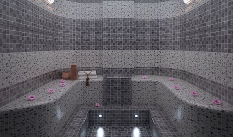 Phòng xông hơi ốp gạch Mosaic có độ bền rất cao