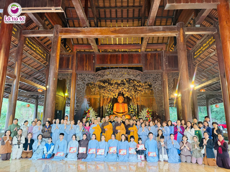 Lễ truyền thọ Quy Y Tam Bảo tại thiền viện
