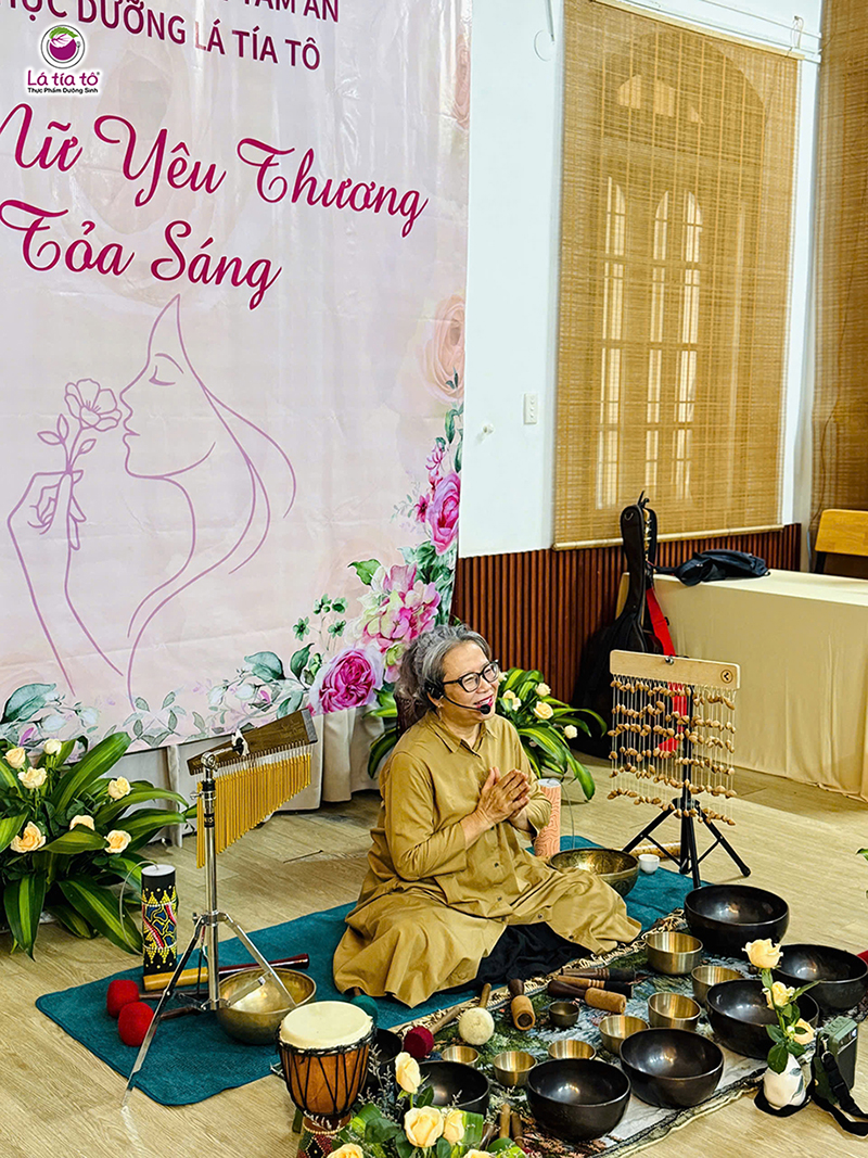 Phụ nữ yêu thương - Tỏa sáng