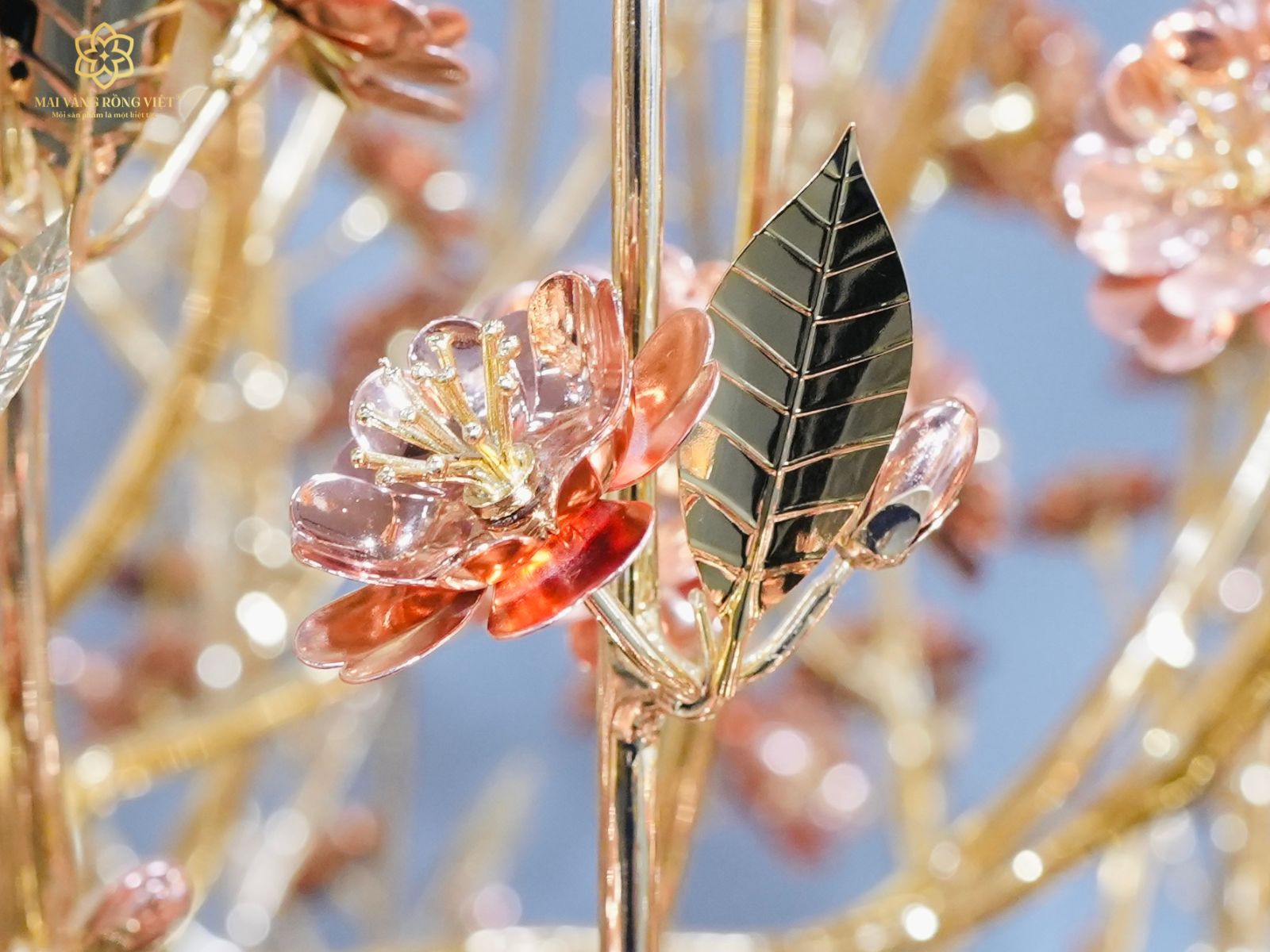 Bông hoa đào mạ rose gold và lá mạ vàng 24K cây Đào Phước Lộc