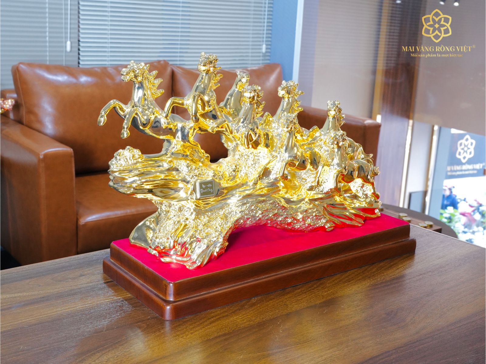 Cách đặt tượng Bát Mã Truy Phong đúng phong thủy