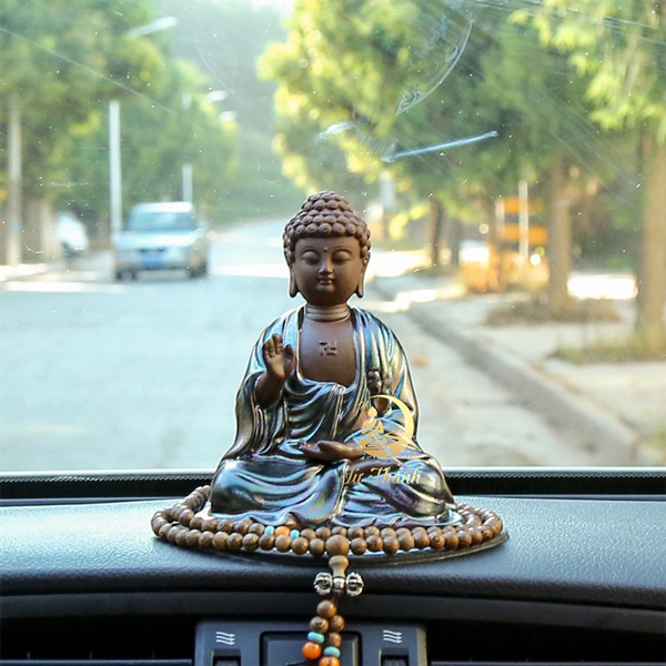 Bạn có thể chọn tượng đặt trên xe ô tô là vị Phật bản mệnh của mình