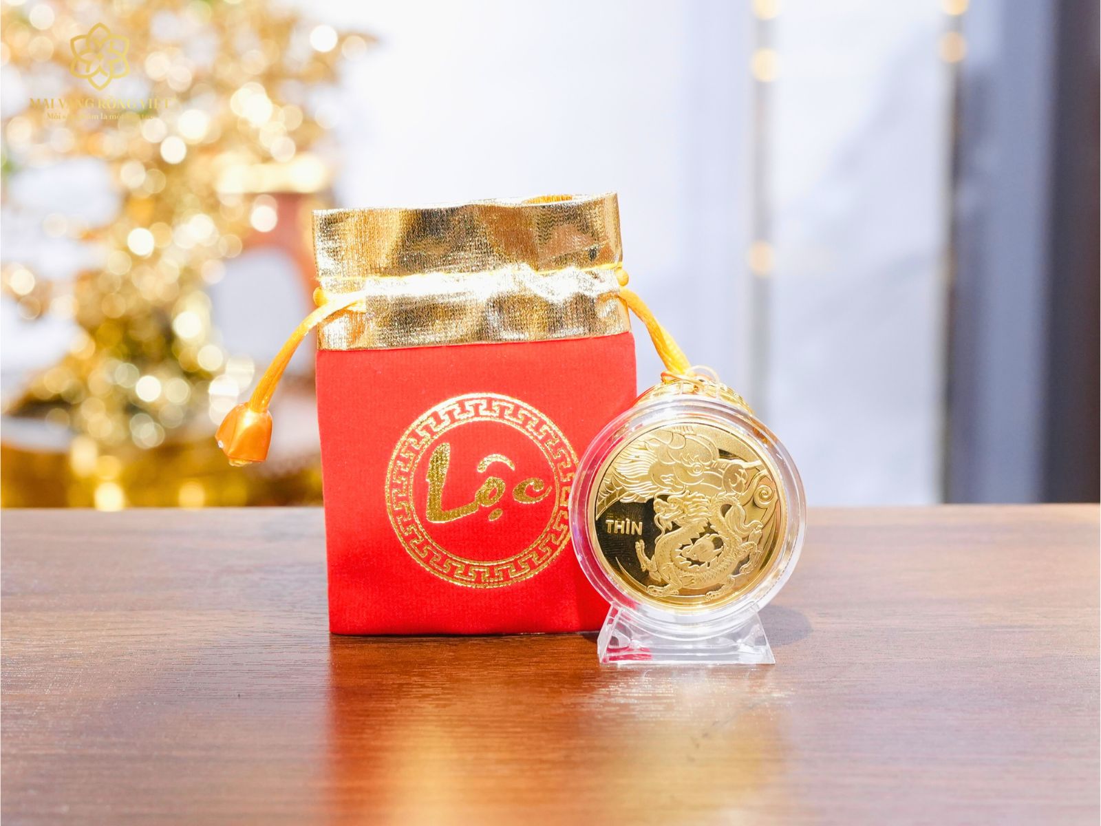 Móc khóa Thìn đi kèm túi nhung đỏ chữ Lộc