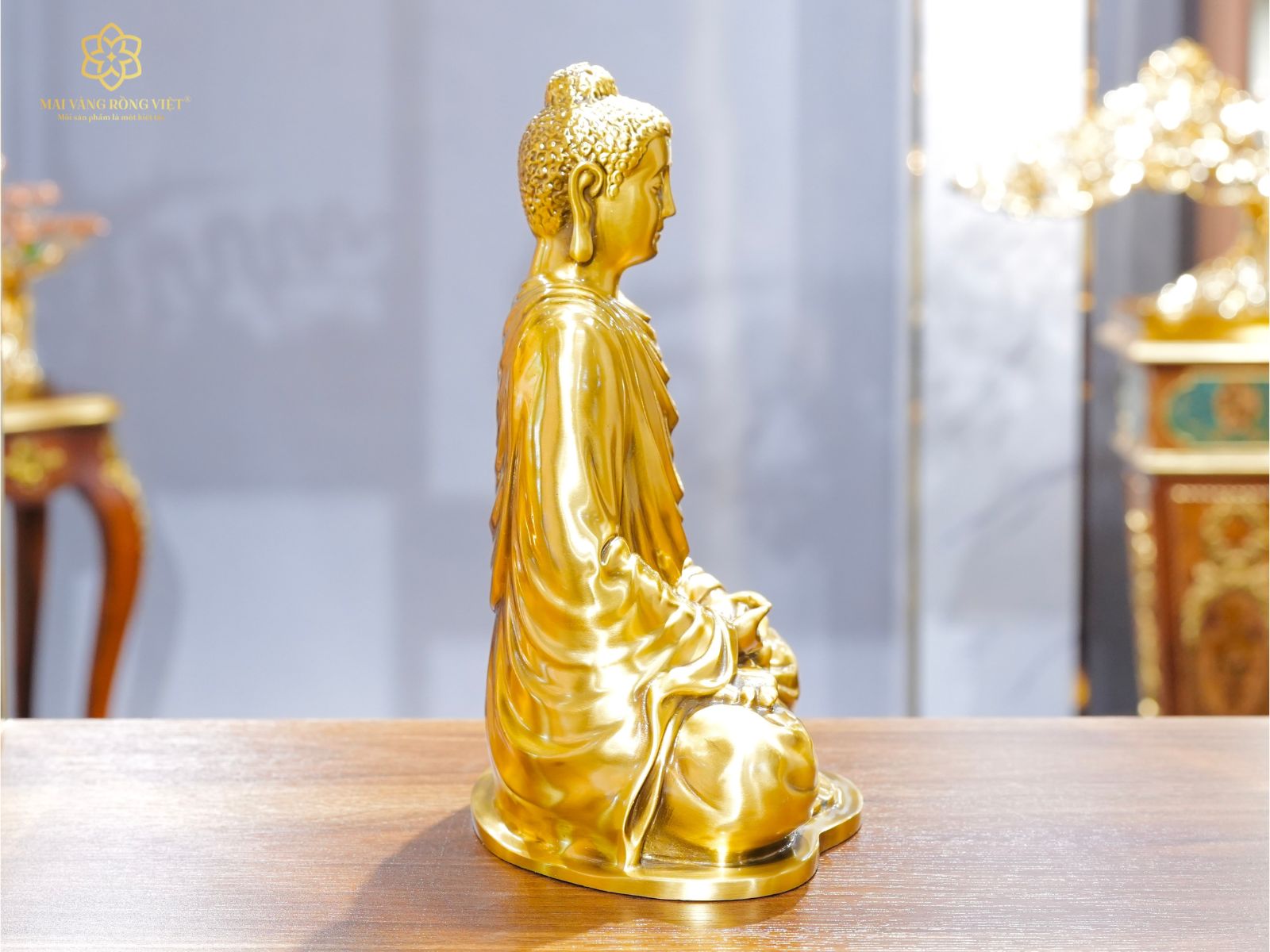 Góc nghiên trái tượng Phật Thích Ca Mâu Ni bằng đồng mạ cổ điển