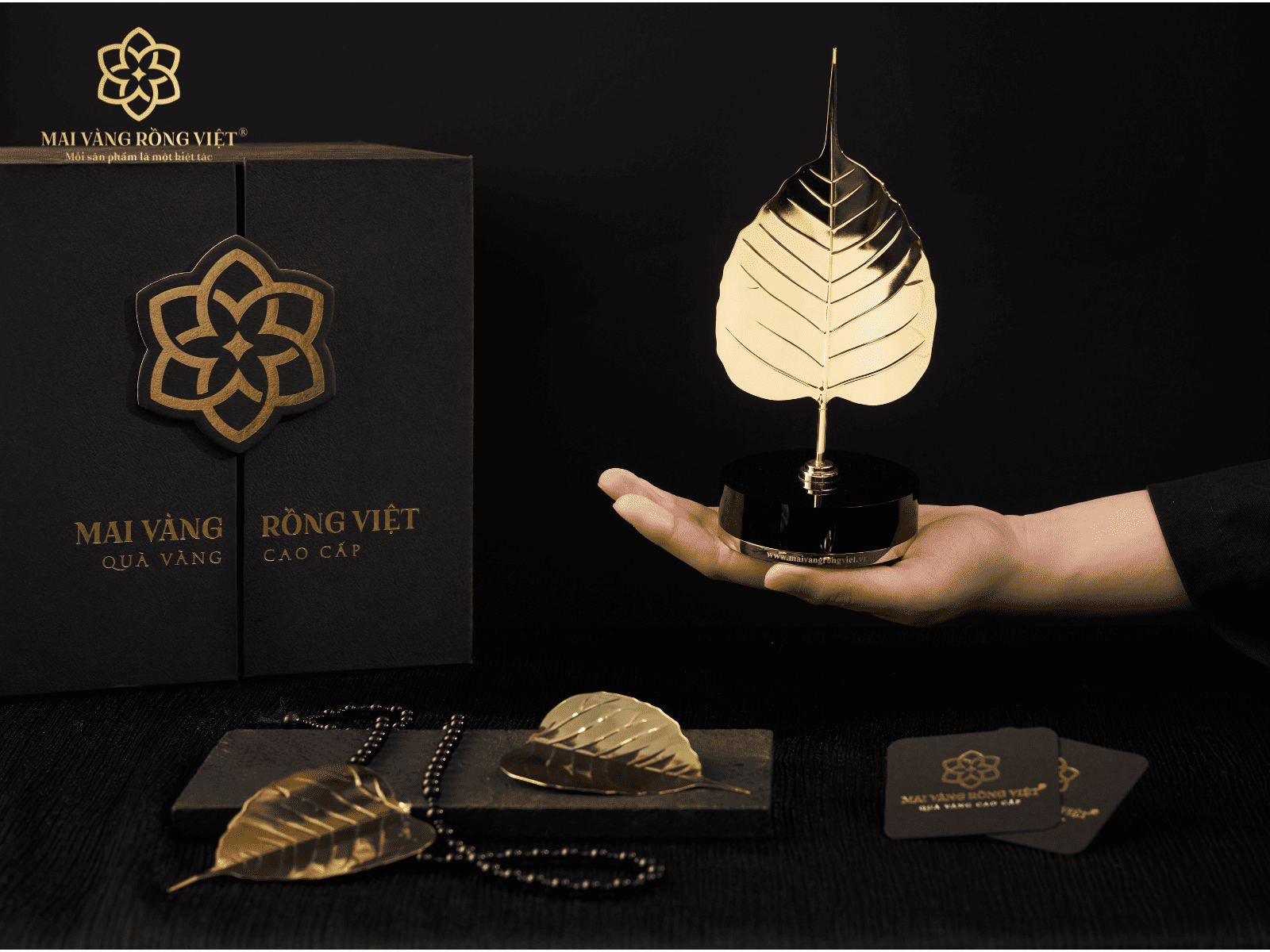 Quà mừng thọ Lá Bồ Đề Hạnh Phúc Mạ Vàng 24K cho dịp Vu Lan