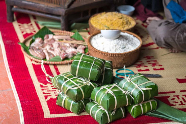 Phong tục ngày Tết gói bánh chưng