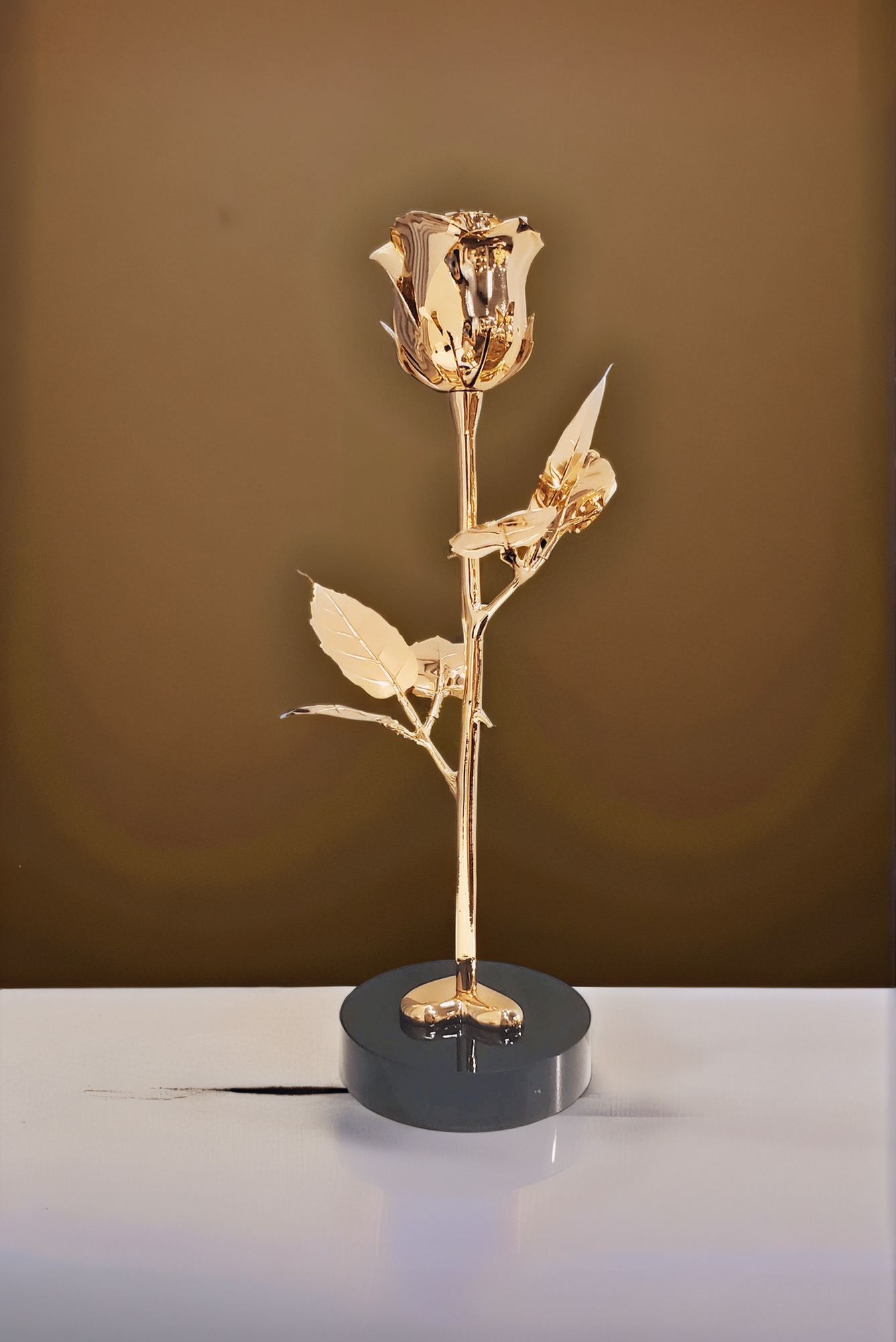 Hoa hồng mạ vàng, món quà Tết cho mẹ sang trọng