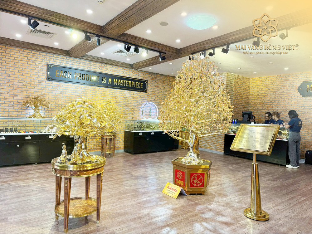 Liên hệ Mai Vàng Rồng Việt để mua quà Tết sang trọng ý nghĩa