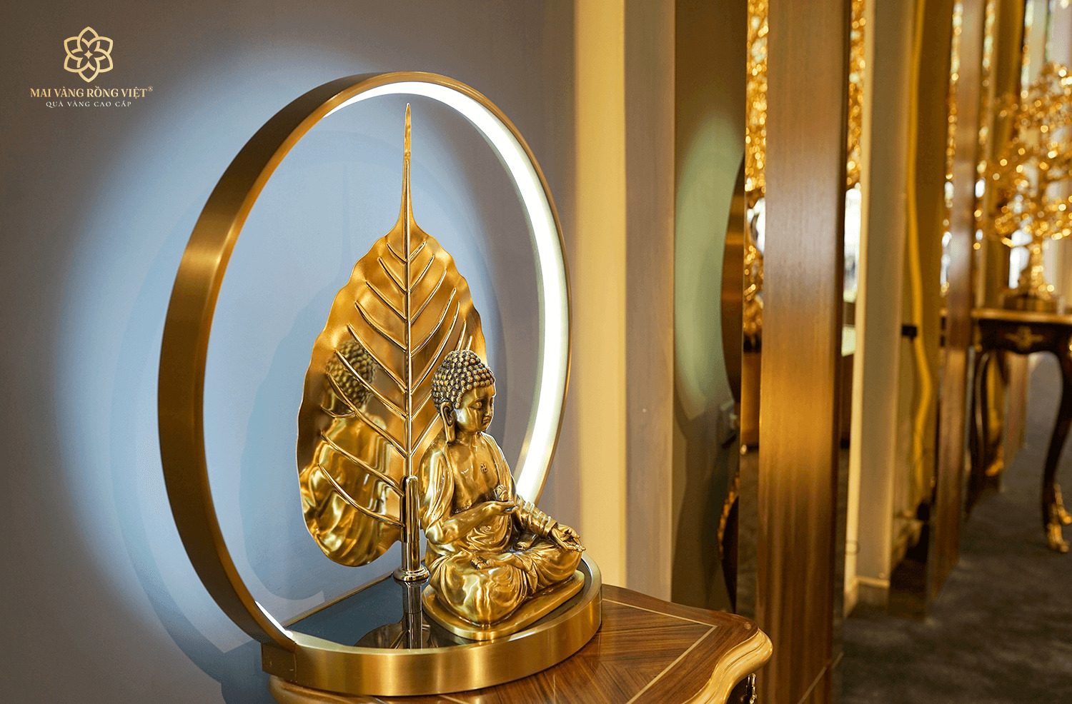 Lá Bồ Đề Minh Quang