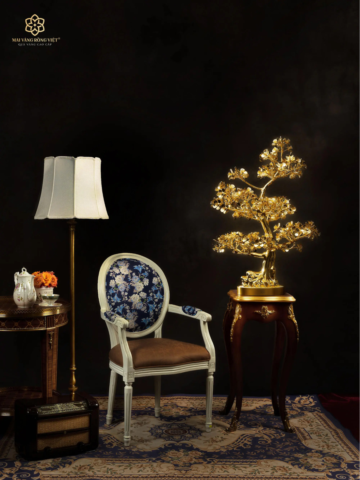 Cây hoa mai mạ vàng