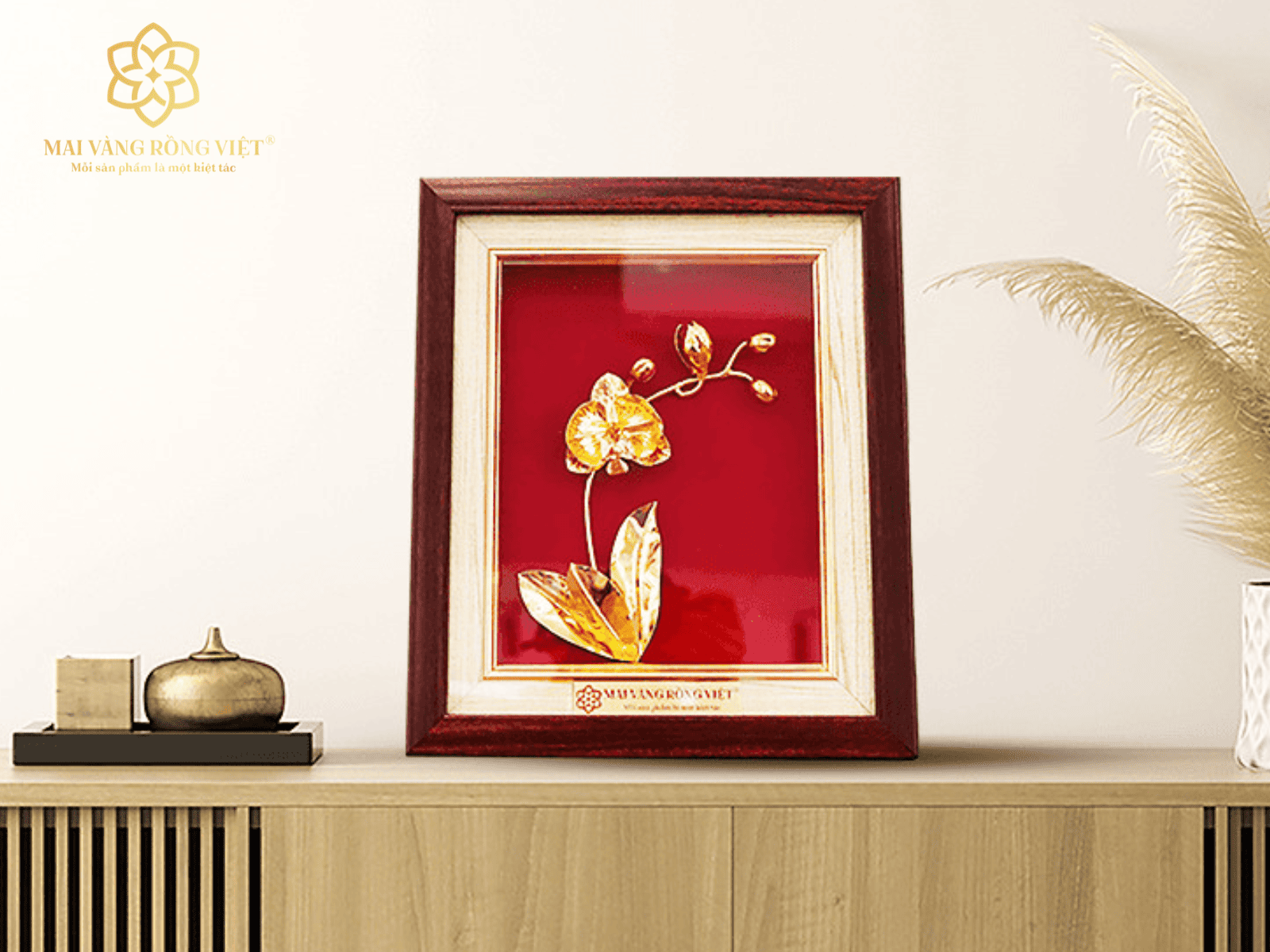 Tranh Hoa Lan Hồ Điệp mạ vàng 24K biểu tượng của sức khỏe và trường thọ