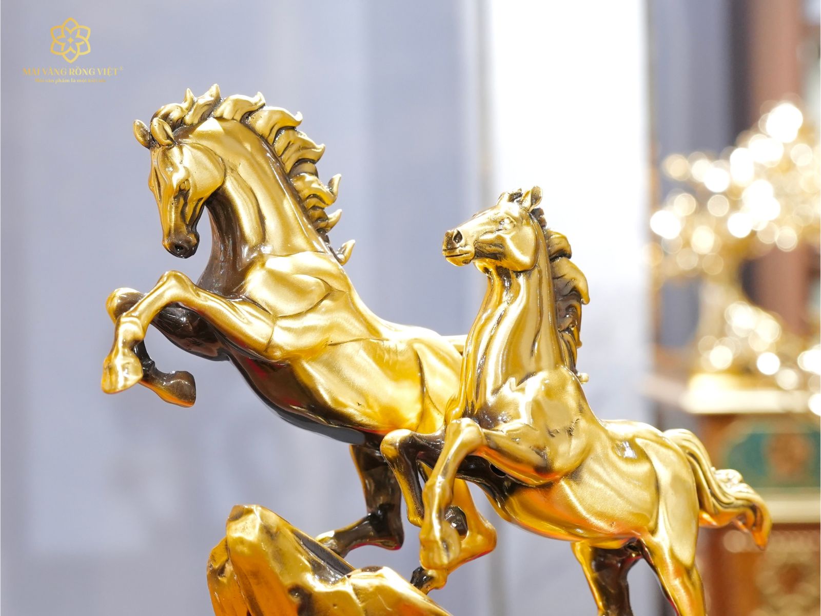 ý nghĩa tượng song mã thịnh vượng