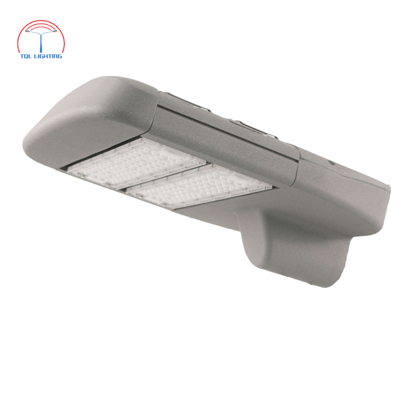 Đèn đường Led TQL - SLMD03 - 67 công suất 100W