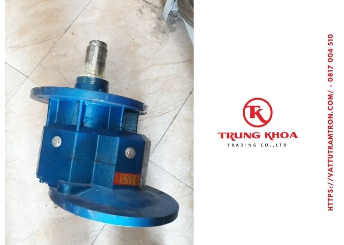 Hộp giảm tốc vít tải 168