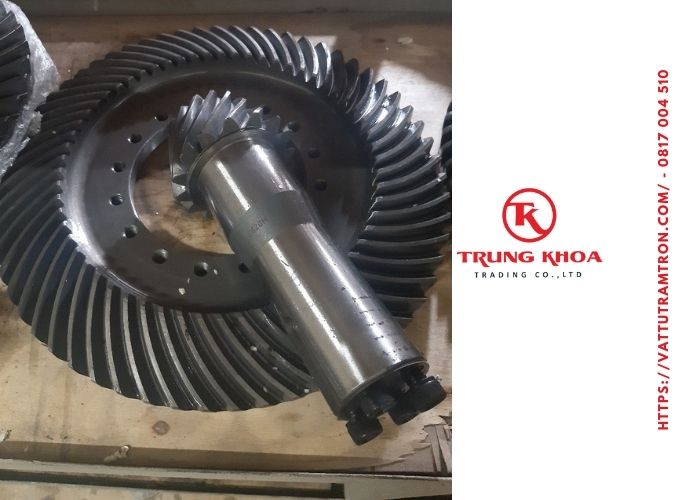 Bánh răng côn xoắn hộp giảm tốc cối trộn bê tông 120m3/h