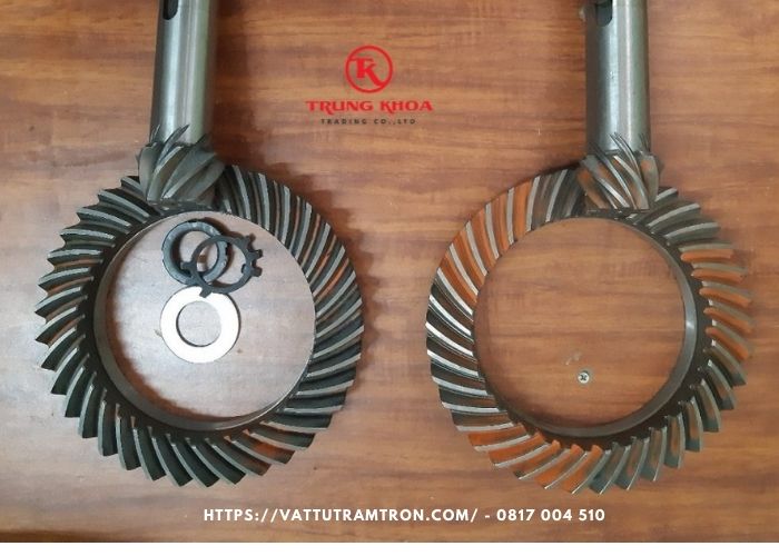 Bánh răng côn xoắn hộp giảm tốc cối trộn bê tông 60m3/h