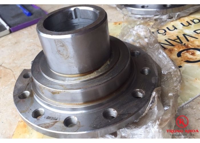Mặt bích trung gian hộp giảm tốc 2