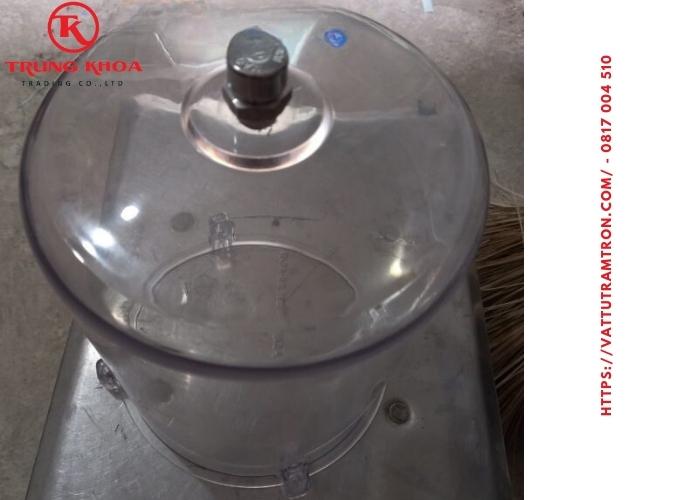 Nắp nhựa bơm mỡ 5