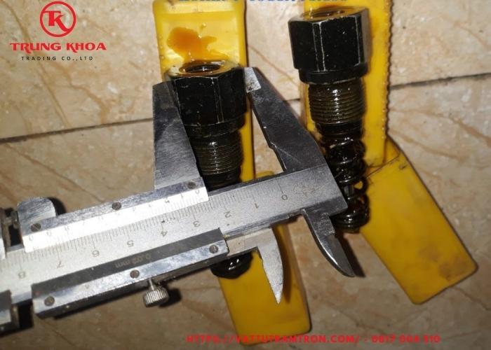 Phụ kiện bơm mỡ tự động 10