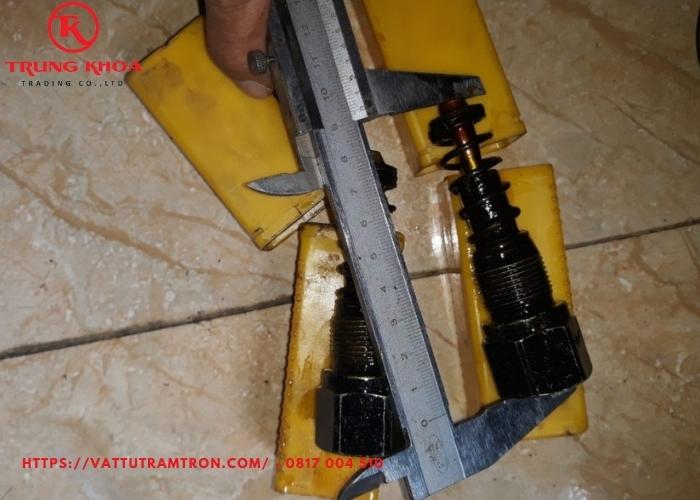 Phụ kiện bơm mỡ tự động 11