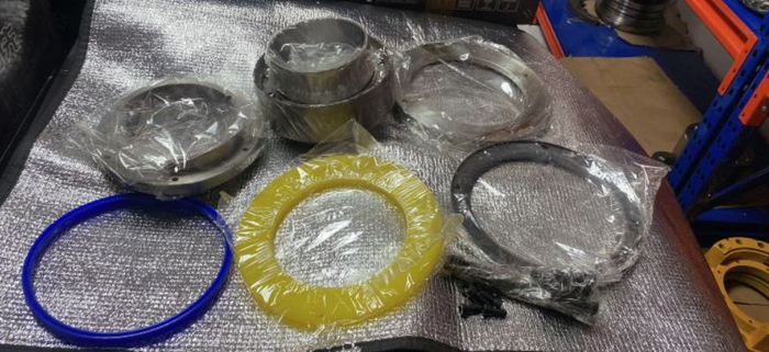 Bộ làm kín trục 4