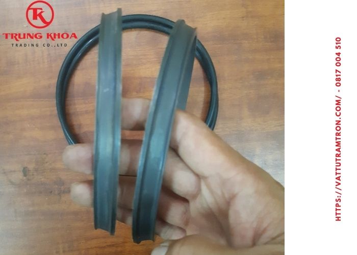 Mặt chà cho bộ làm kín cối trộn bê tông 2