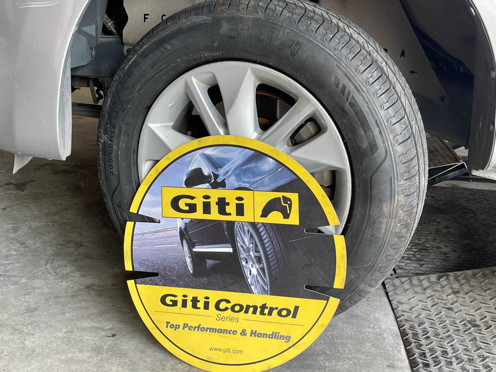 Kinh nghiệm khi chọn thay lốp Giti Innova