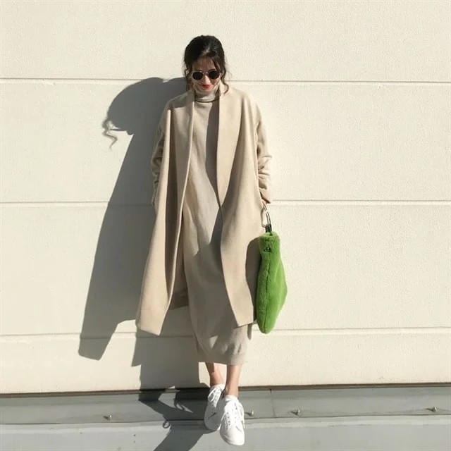 áo dạ dáng dài và váy dài