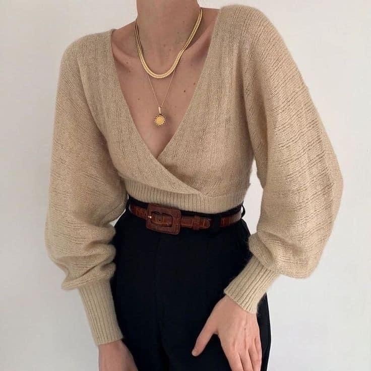 chú ý đường cắt áo