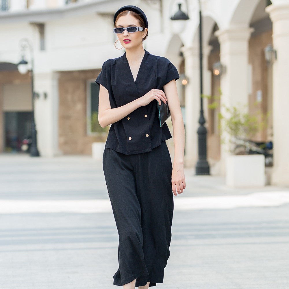 phối đồ gam màu đen