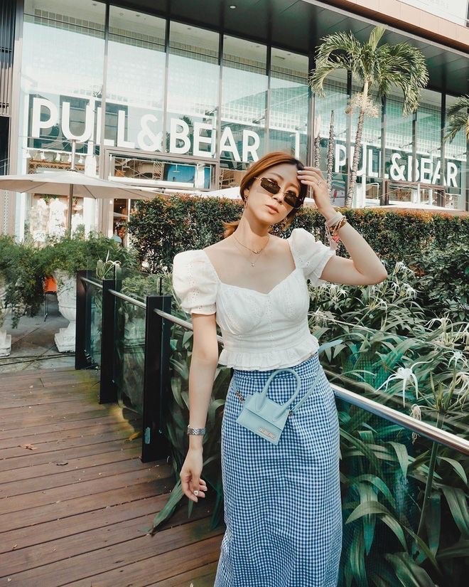 phối đồ nhấn vào vòng 1