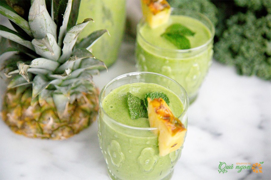 sinh tố cải xoăn bạc hà dứa