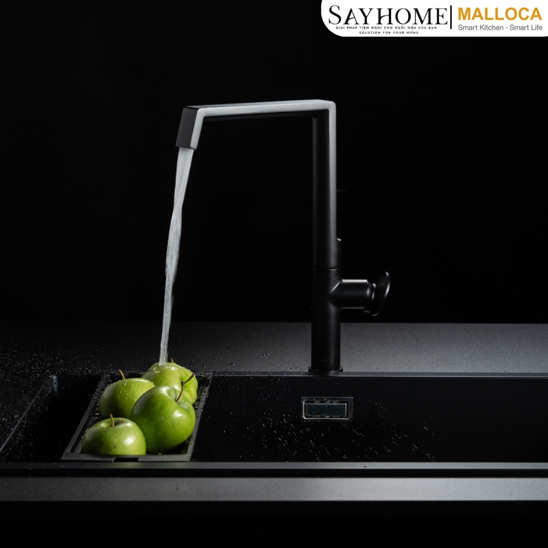 Vòi rửa chén bát hai nguồn nóng lạnh Malloca K342BM tại thành phố Hồ Chí Minh